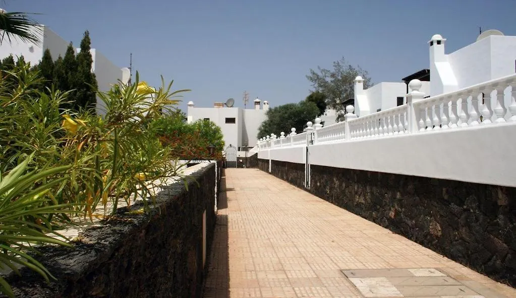 פוארטו דל כרמן Villa Valeria 0*, פוארטו דל כרמן ספרד